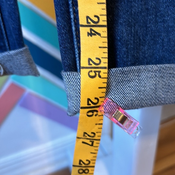 Jeans - Picture 8 of 8